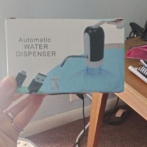 Source Unknown Automatic Water Dispenser - Black and White